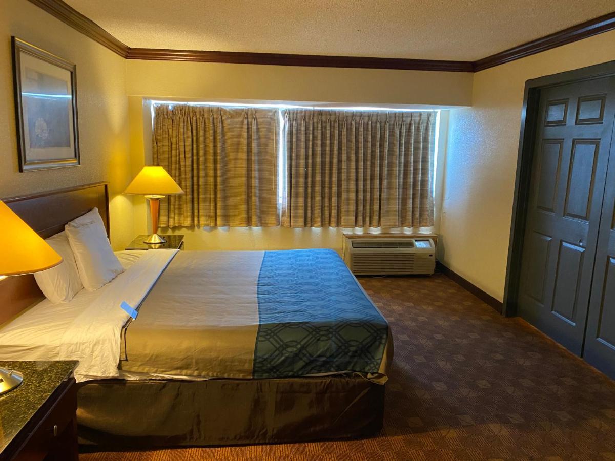 Rodeway Inn Sandston Camera foto