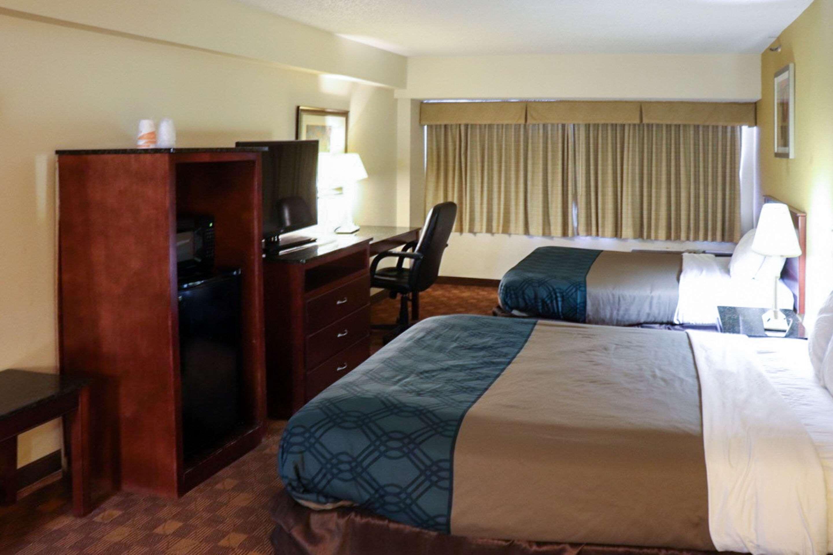 Rodeway Inn Sandston Esterno foto